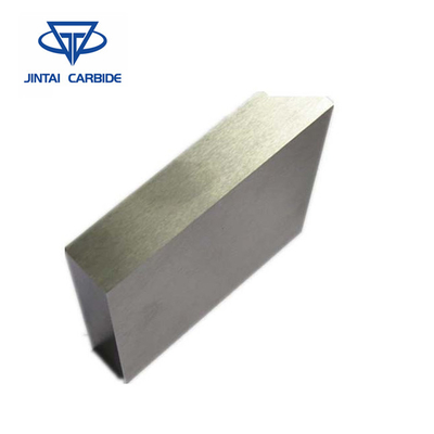 Chine La bande de carbure de tungstène pour les outils/outil de moule partie la barre carrée cimentée fournisseur